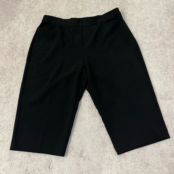 Torrid Cropped Trouser Pants - Picture 1 of 5
